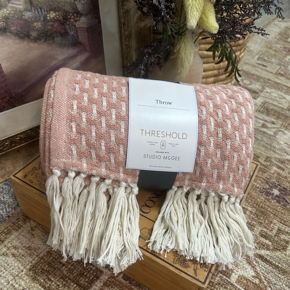 Studio McGee New Woven Pattern Cotton Blend Tassel Throw Blanket 50"x60" Blush - Picture 14 of 14